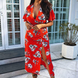Vestido midi com mangas em forma de sino e estampado floral vermelho